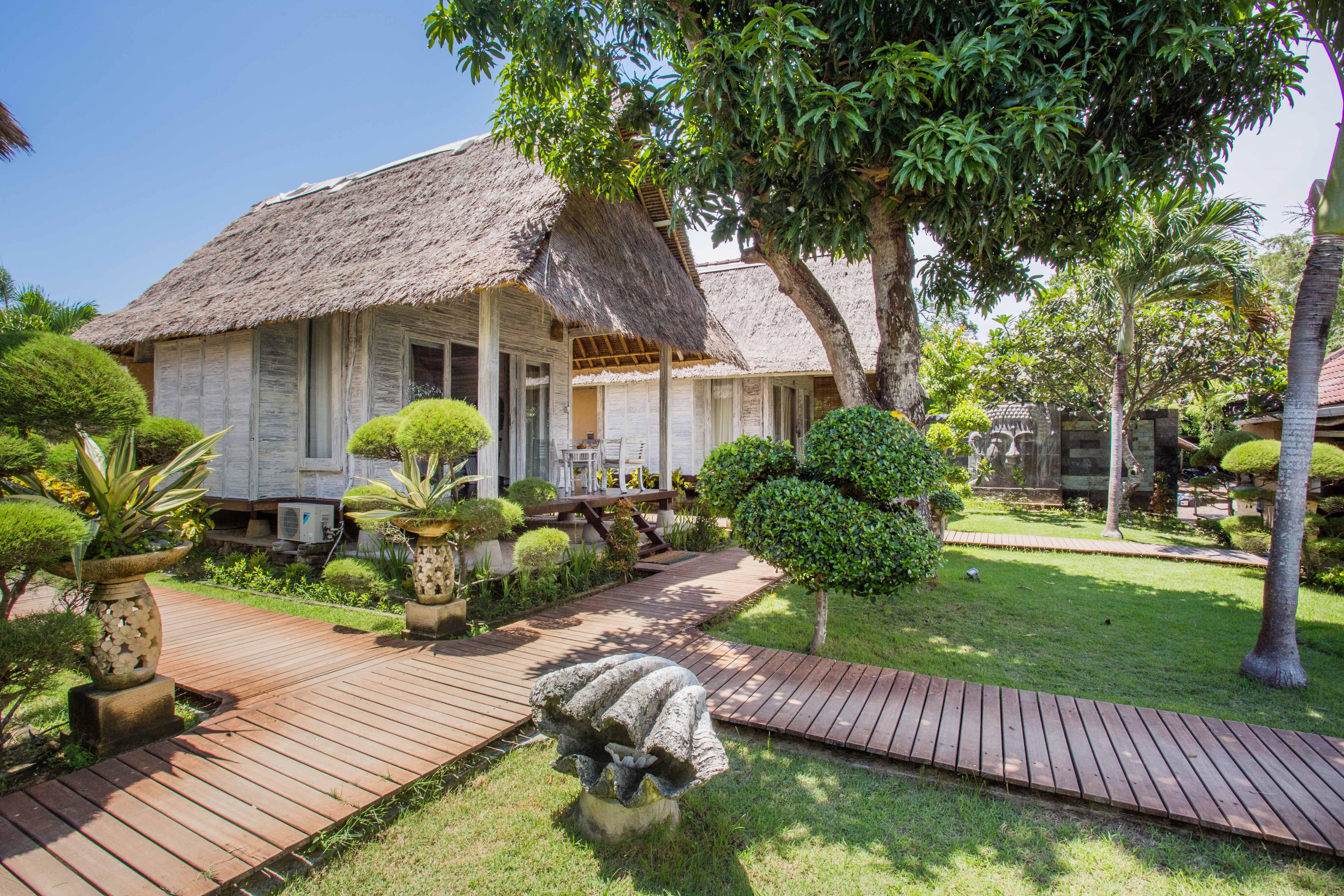 Bay Shore Huts Нуса Лембонган Екстериор снимка