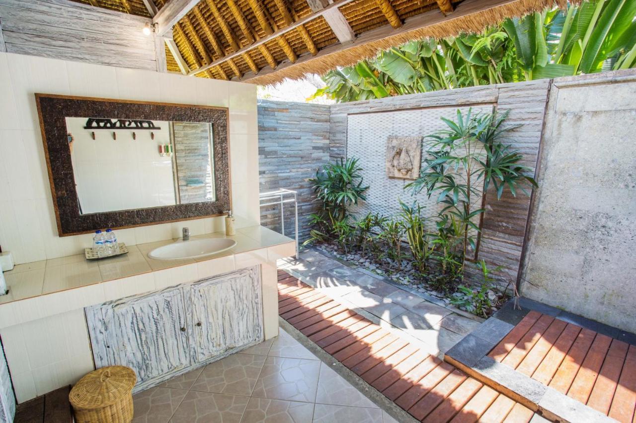 Bay Shore Huts Нуса Лембонган Екстериор снимка
